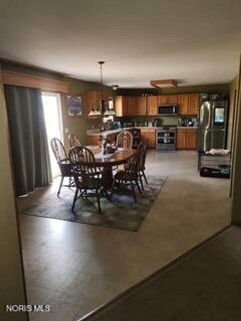 Tiny photo for 5701 Blue Grass Drive, Walbridge, OH 43465 (MLS # 10007933)