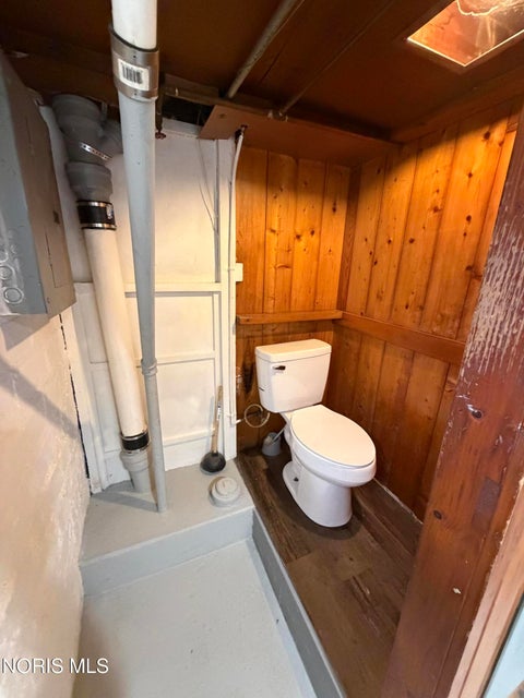 Tiny photo for 526 Ogden Avenue, Toledo, OH 43609 (MLS # 10012225)
