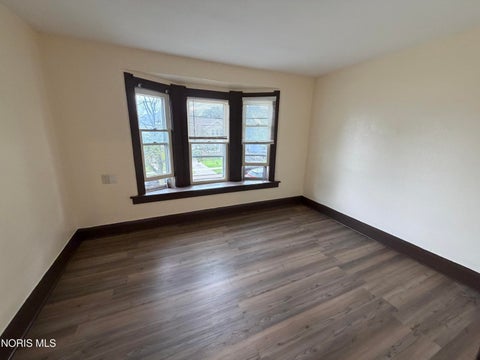 Tiny photo for 526 Ogden Avenue, Toledo, OH 43609 (MLS # 10012225)