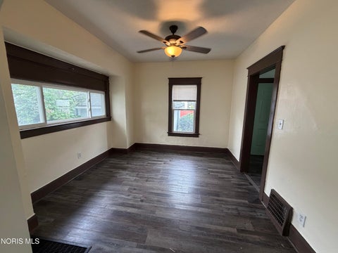 Tiny photo for 526 Ogden Avenue, Toledo, OH 43609 (MLS # 10012225)
