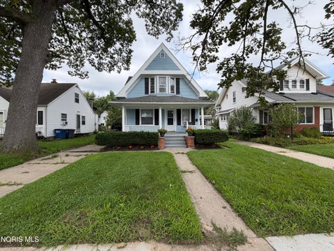Tiny photo for 526 Ogden Avenue, Toledo, OH 43609 (MLS # 10012225)