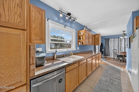 Tiny photo for 607 Tiffin Avenue, Findlay, OH 45840 (MLS # 10013949)