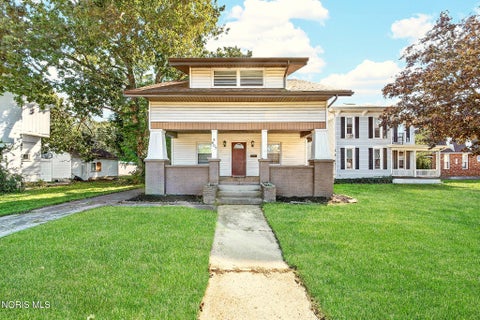 Homes For Sale - 607 Tiffin Avenue<br/> Findlay, OH 45840