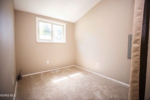 Tiny photo for 6016 Curson Drive, Toledo, OH 43612 (MLS # 10012507)