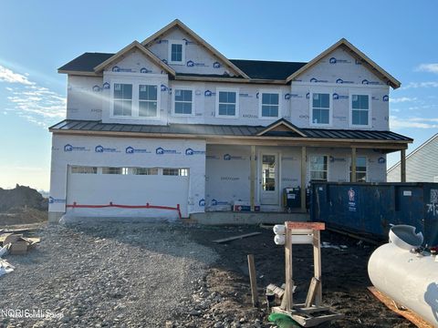 Photo of 9209 Mile View Court, Sylvania, OH 43560 (MLS # 10004423)