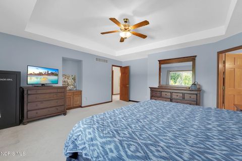 Tiny photo for 5462 Deercross Court, Sylvania, OH 43560 (MLS # 10005193)