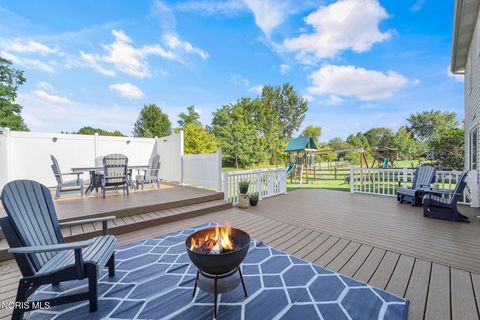 Tiny photo for 5462 Deercross Court, Sylvania, OH 43560 (MLS # 10005193)