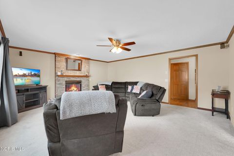 Tiny photo for 5462 Deercross Court, Sylvania, OH 43560 (MLS # 10005193)
