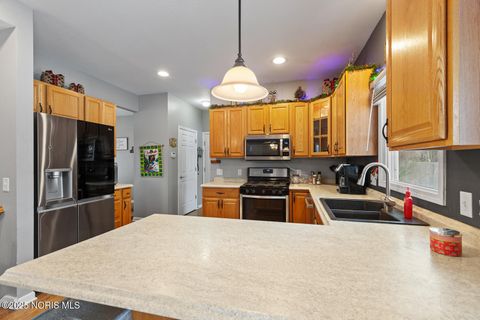 Tiny photo for 1748 Watermill Lane, Perrysburg, OH 43551 (MLS # 10002011)