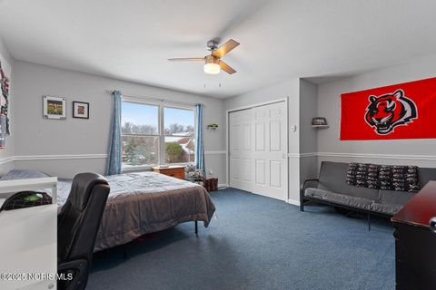 Tiny photo for 1748 Watermill Lane, Perrysburg, OH 43551 (MLS # 10002011)