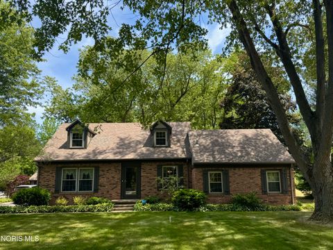 Homes For Sale - 2914 Shetland Road<br/> Toledo, OH 43617