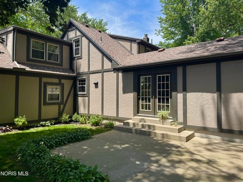 Tiny photo for 2914 Shetland Road, Toledo, OH 43617 (MLS # 10008795)