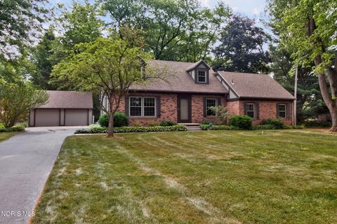 Homes For Sale - 2914 Shetland Road<br/> Toledo, OH 43617