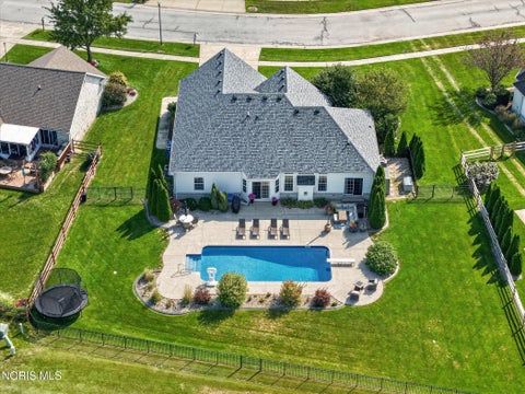 Tiny photo for 1609 Grand Bay Drive, Oregon, OH 43616 (MLS # 10013004)