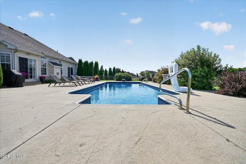 Tiny photo for 1609 Grand Bay Drive, Oregon, OH 43616 (MLS # 10013004)