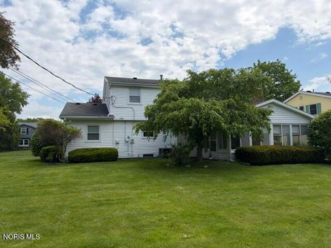 Tiny photo for 6013 Wakefield Drive, Sylvania, OH 43560 (MLS # 10007509)