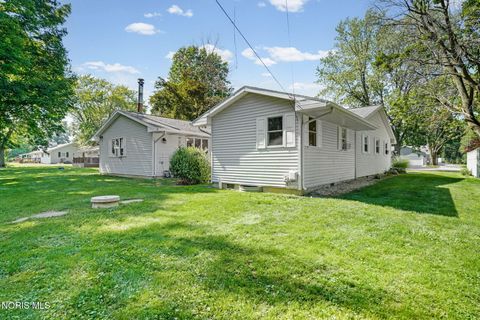 Tiny photo for 7867 Driftwood Drive, Findlay, OH 45840 (MLS # 10009893)