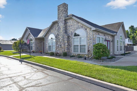 Tiny photo for 9889 Connor Lake Circle, Perrysburg, OH 43551 (MLS # 10012925)