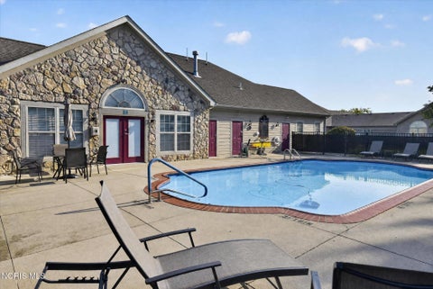 Tiny photo for 9889 Connor Lake Circle, Perrysburg, OH 43551 (MLS # 10012925)