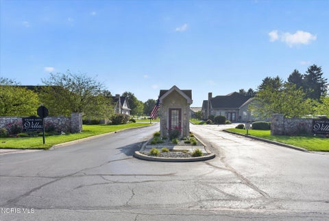 Tiny photo for 9889 Connor Lake Circle, Perrysburg, OH 43551 (MLS # 10012925)
