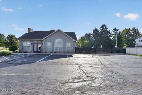 Tiny photo for 9889 Connor Lake Circle, Perrysburg, OH 43551 (MLS # 10012925)