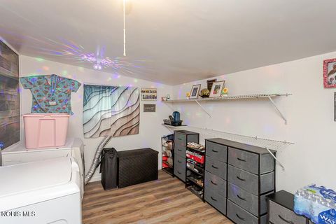 Tiny photo for 821 Elysian Avenue, Toledo, OH 43607 (MLS # 10007457)