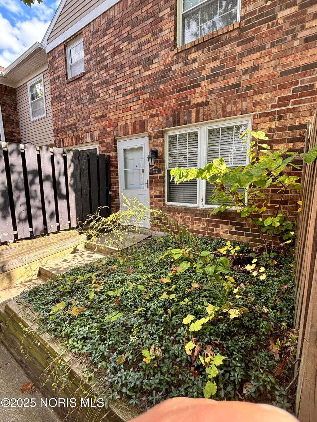 Photo for 5721 Bernath Court # Gl, Toledo, OH 43615 (MLS # 10000463)