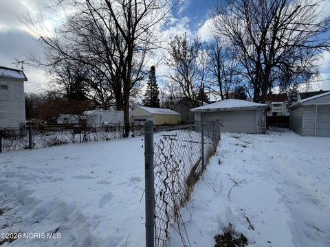 Tiny photo for 3527 Hazelhurst Avenue, Toledo, OH 43612 (MLS # 10003802)
