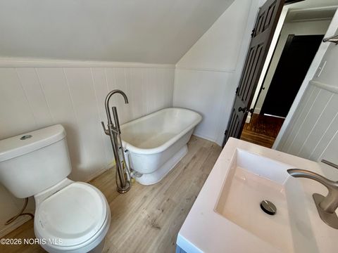 Tiny photo for 3527 Hazelhurst Avenue, Toledo, OH 43612 (MLS # 10003802)