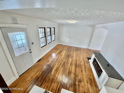 Tiny photo for 3527 Hazelhurst Avenue, Toledo, OH 43612 (MLS # 10003802)