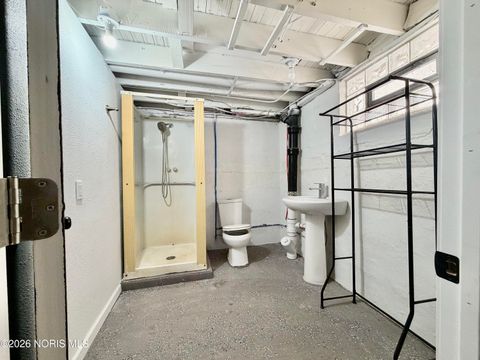 Tiny photo for 3527 Hazelhurst Avenue, Toledo, OH 43612 (MLS # 10003802)