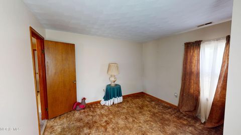 Tiny photo for 130 Vine Street, Clyde, OH 43410 (MLS # 10006812)