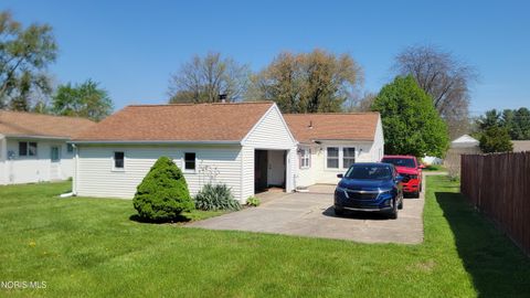 Tiny photo for 130 Vine Street, Clyde, OH 43410 (MLS # 10006812)