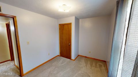 Tiny photo for 130 Vine Street, Clyde, OH 43410 (MLS # 10006812)