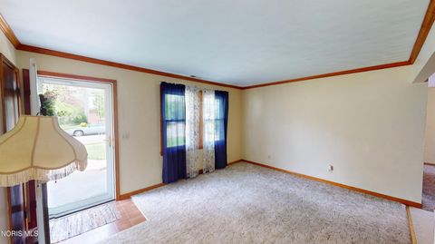 Tiny photo for 130 Vine Street, Clyde, OH 43410 (MLS # 10006812)