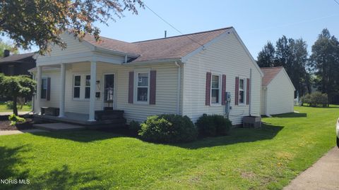 Tiny photo for 130 Vine Street, Clyde, OH 43410 (MLS # 10006812)