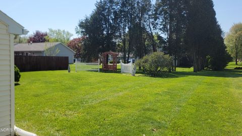 Tiny photo for 130 Vine Street, Clyde, OH 43410 (MLS # 10006812)