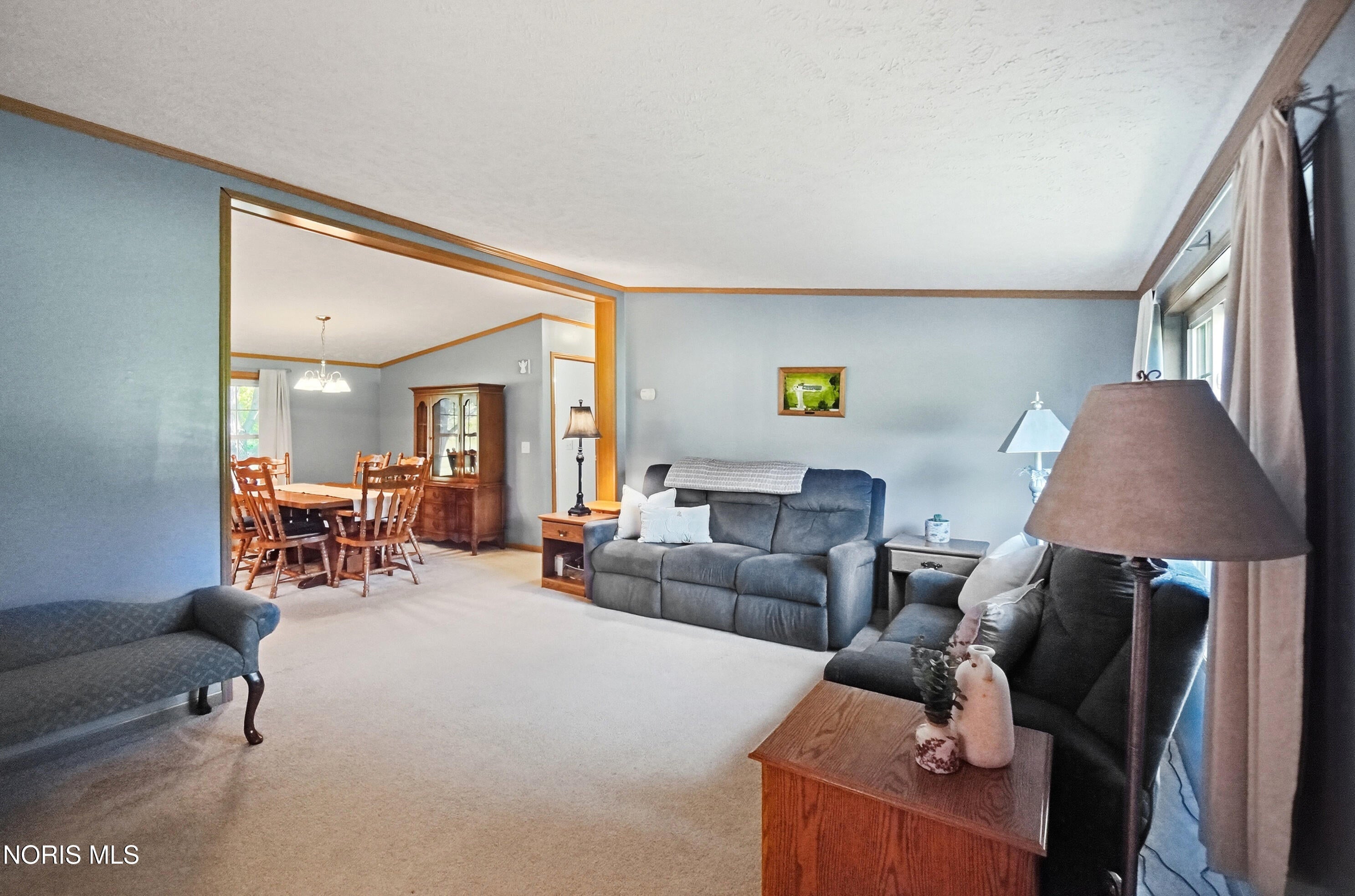 6571 Fulton Lucas Road