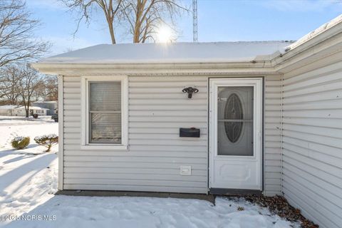 Tiny photo for 5547 Mclain Drive, Sylvania, OH 43560 (MLS # 10002038)