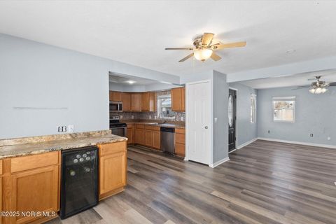 Tiny photo for 5547 Mclain Drive, Sylvania, OH 43560 (MLS # 10002038)