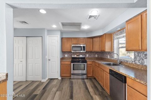 Tiny photo for 5547 Mclain Drive, Sylvania, OH 43560 (MLS # 10002038)