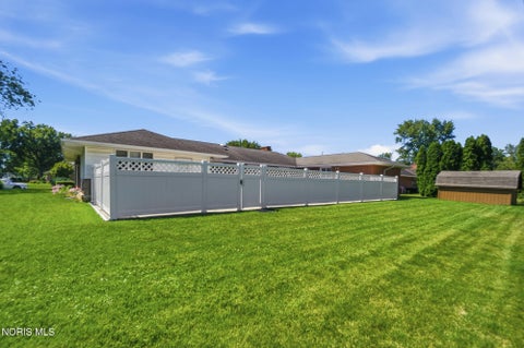 Tiny photo for 728 W Circle Drive, Findlay, OH 45840 (MLS # 10011471)