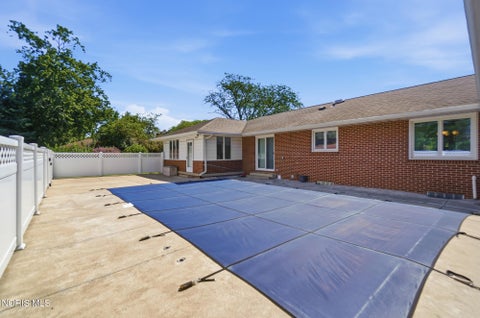 Tiny photo for 728 W Circle Drive, Findlay, OH 45840 (MLS # 10011471)