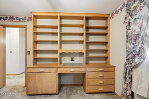 Tiny photo for 728 W Circle Drive, Findlay, OH 45840 (MLS # 10011471)