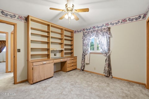 Tiny photo for 728 W Circle Drive, Findlay, OH 45840 (MLS # 10011471)