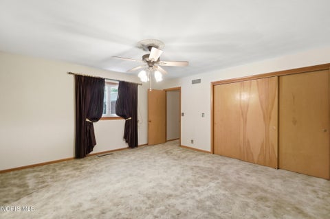Tiny photo for 728 W Circle Drive, Findlay, OH 45840 (MLS # 10011471)