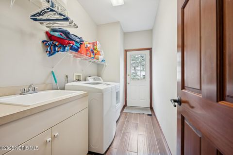 Tiny photo for 6060 Needle Rock Court, Sylvania, OH 43560 (MLS # 10001736)