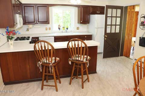 Tiny photo for 24441 W River Road, Perrysburg, OH 43551 (MLS # 10009696)