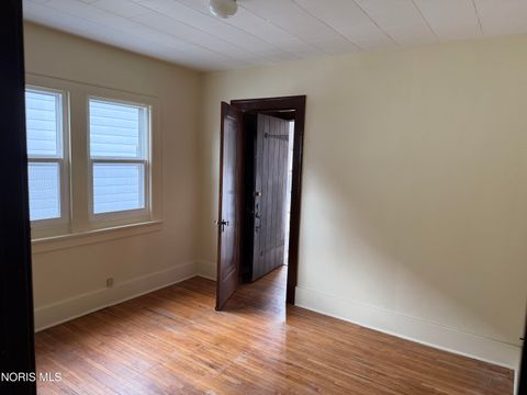 Tiny photo for 4248 Caroline Avenue, Toledo, OH 43612 (MLS # 10005318)