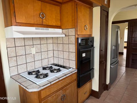 Tiny photo for 4248 Caroline Avenue, Toledo, OH 43612 (MLS # 10005318)